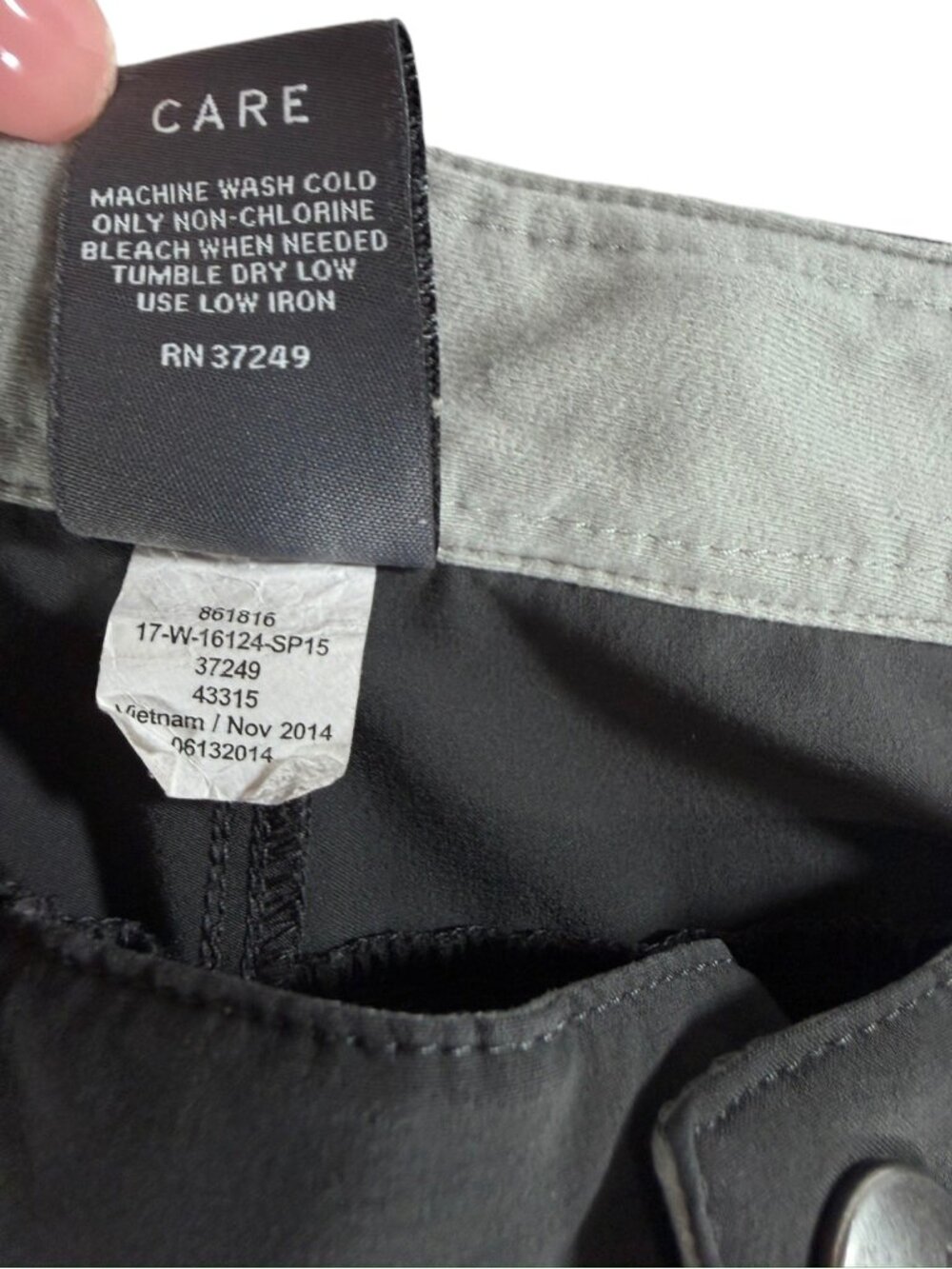 REI Women's Hiking Cargo Pants Gray Petite Size 2 - Picture 16 of 16